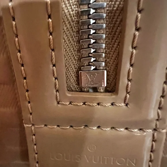 REDUCED TO SELL- Limited Edition Louis Vuitton Damier Facette Speedy Cube MM - Picture 3 of 16